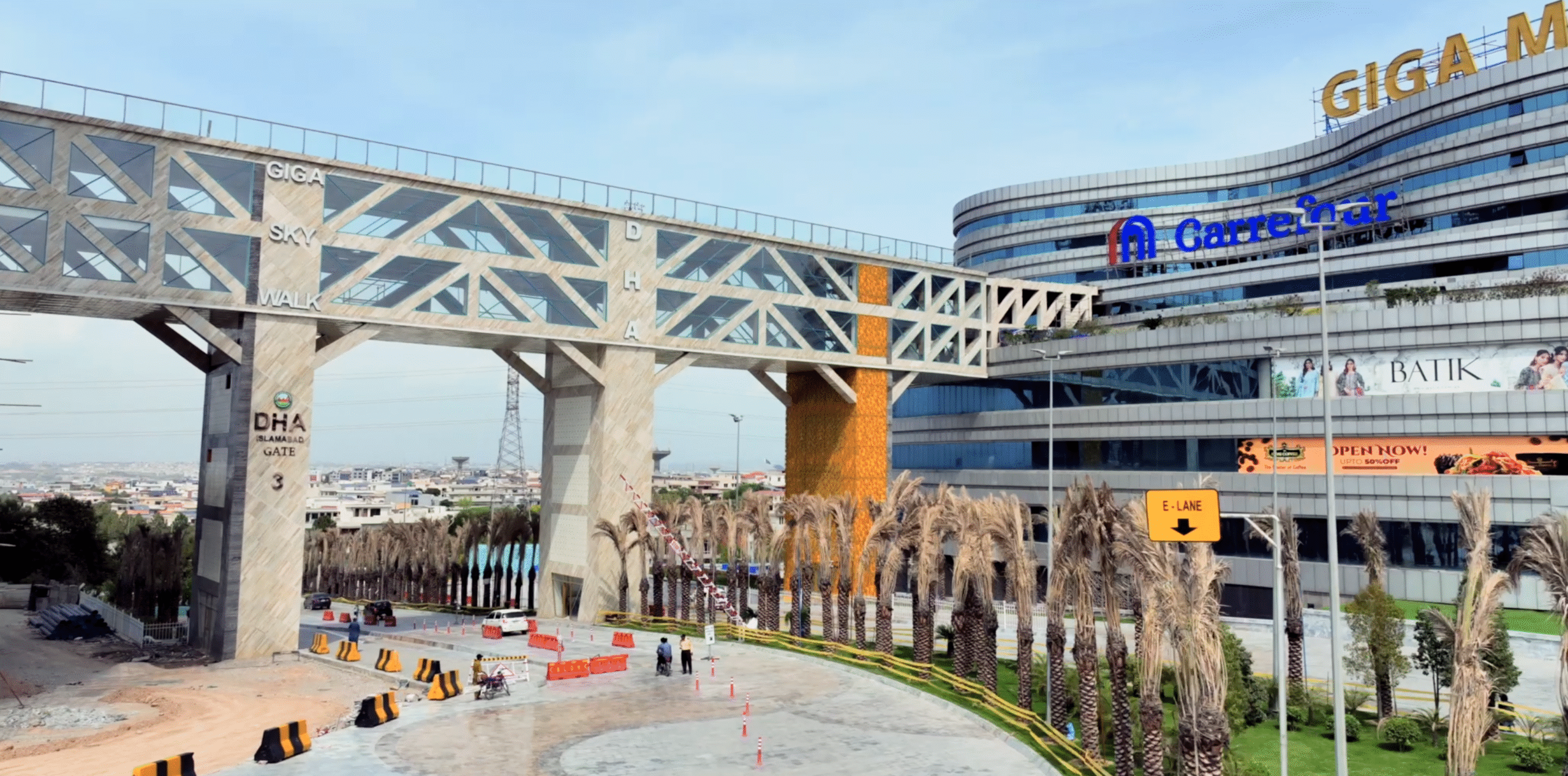 Giga Skywalk